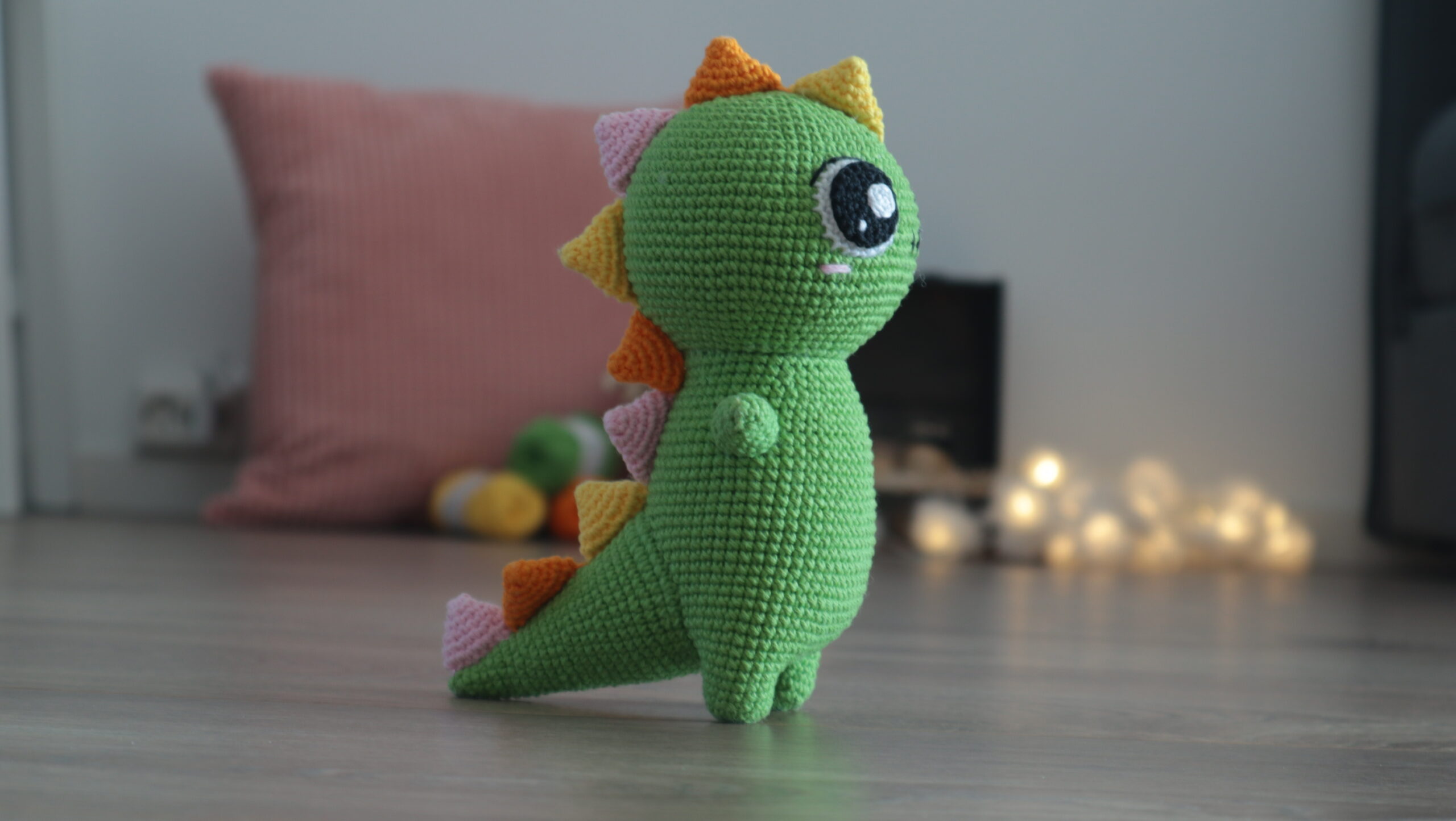 Amigurumi dinosaur free pattern